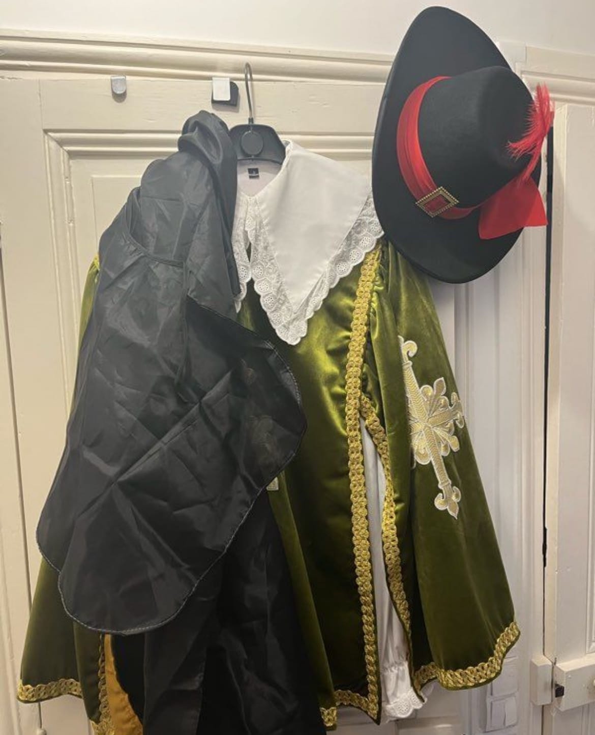 Costume de mousquetaire · taille L · Costume · à louer - photo 2