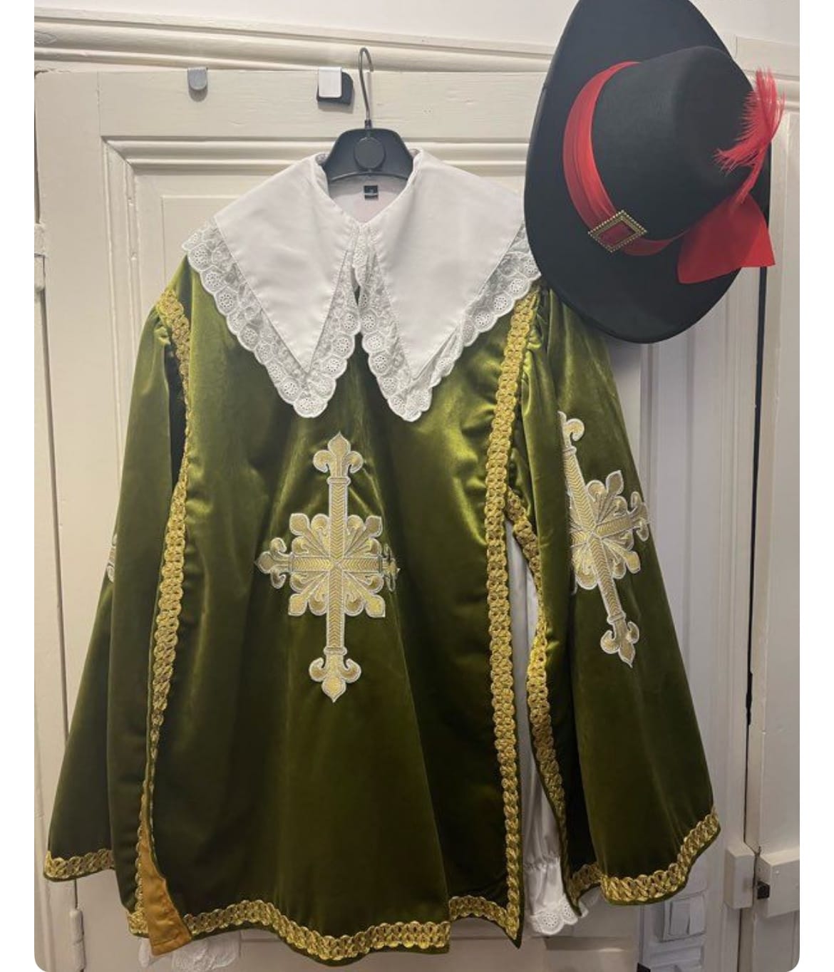 Costume de mousquetaire · taille L · Costume · à louer