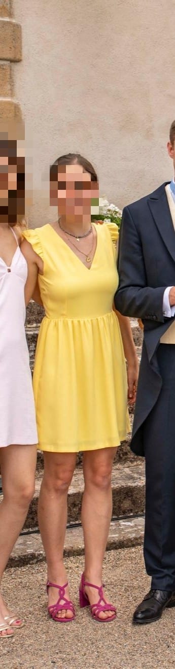 Robe jaune Apoluze · Apoluze · taille S · Robe · à louer